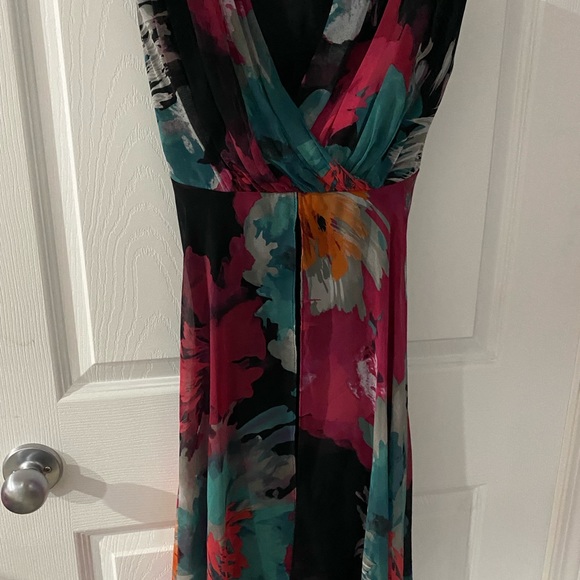 Women's Cocktail Dress - Picture 3 of 4